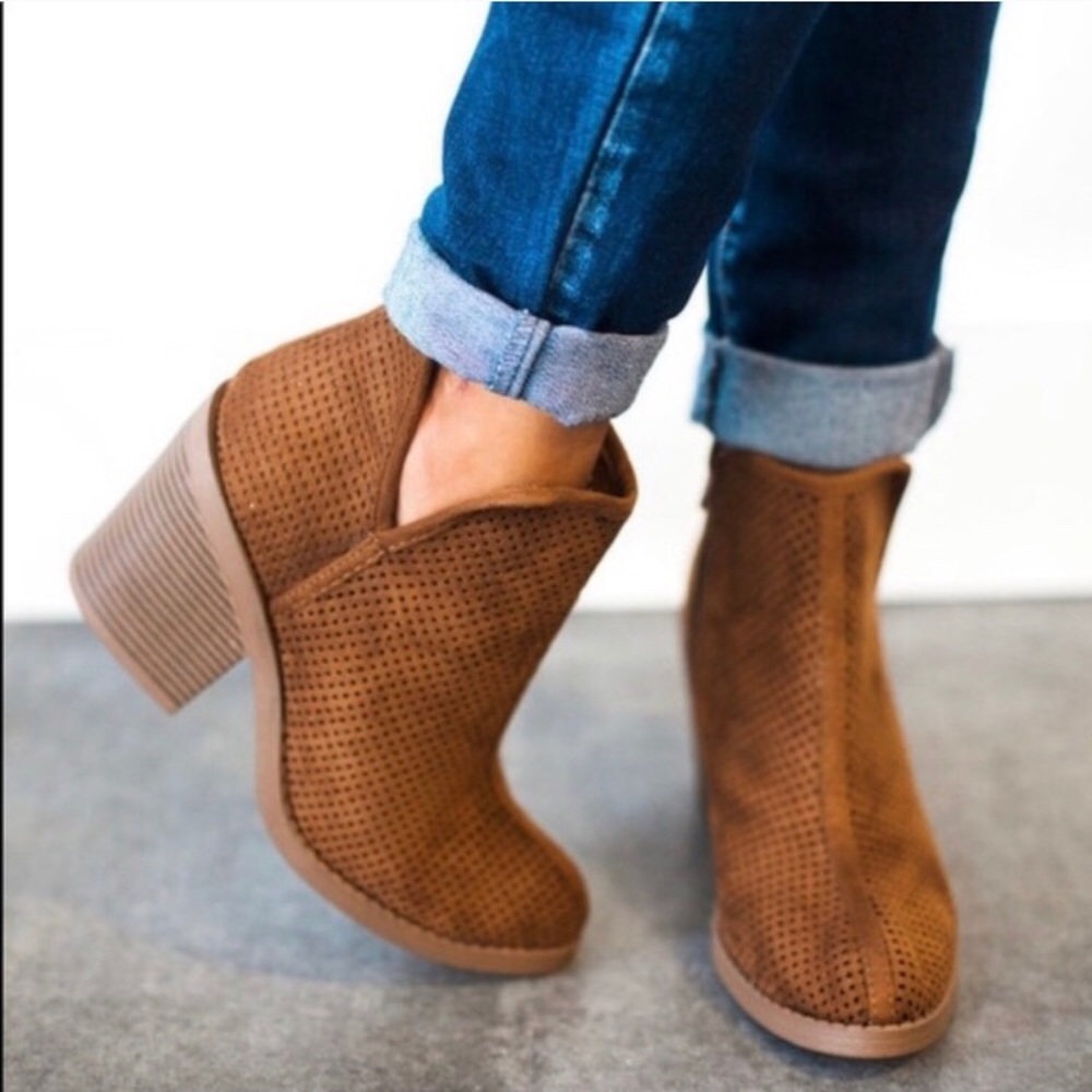 Brown chunky heel bootie, goes perfect with jeans!